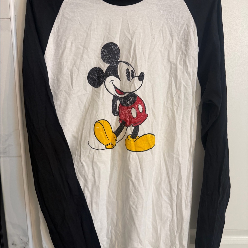 NEW Disney Mickey Mouse Classic Standing Pose Distressed Raglan Baseball Tee